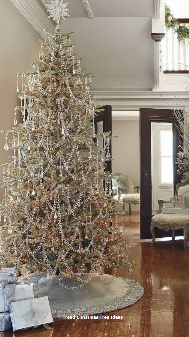 Sapin de Noël en blanc : 23 idées d'arbres de Noël - Decoro 360 - Votre Communauté d'inspiration 