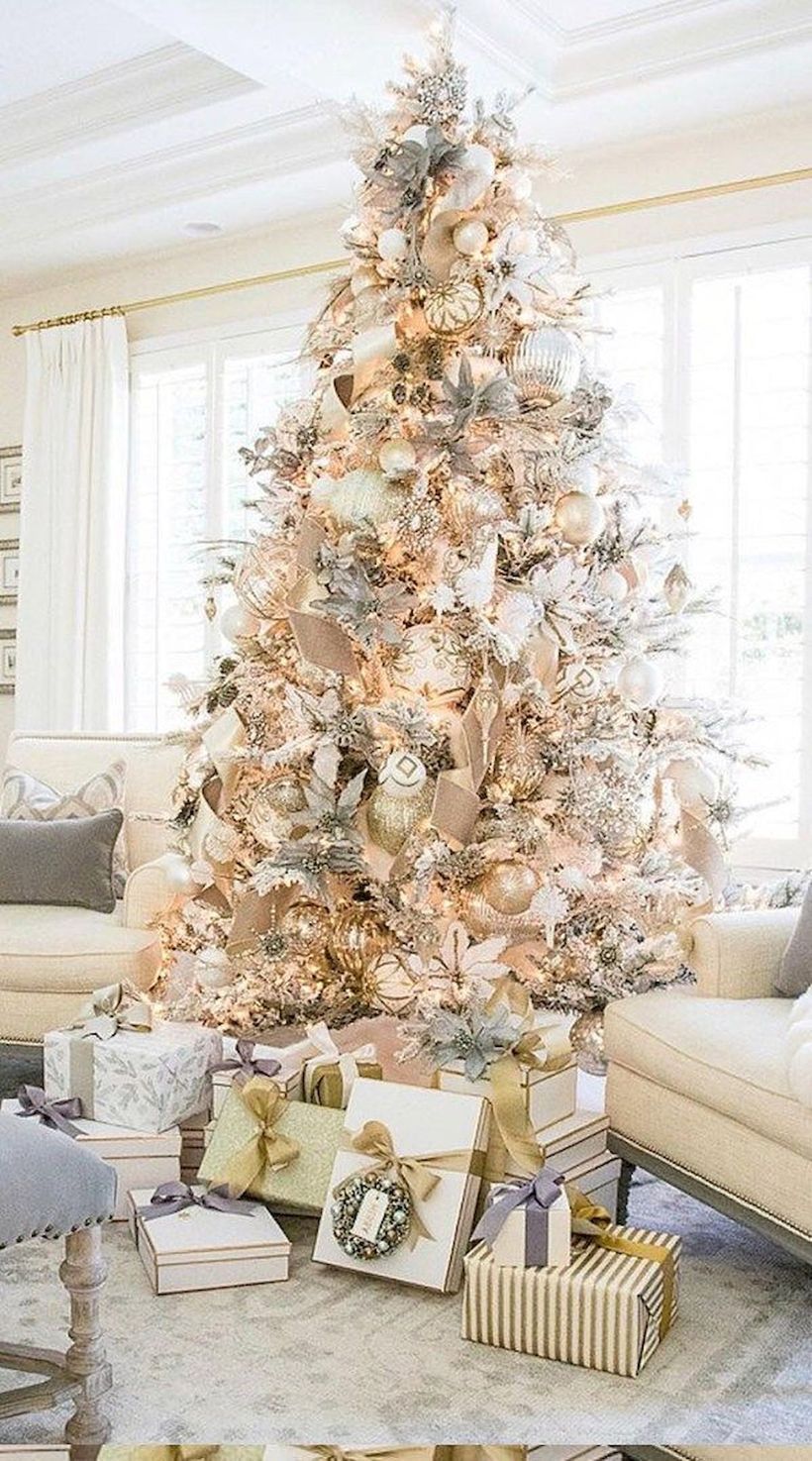 Sapin de Noël en blanc : 53 Idées de décor d'arbres de Noël blancs impressionnants pour la 