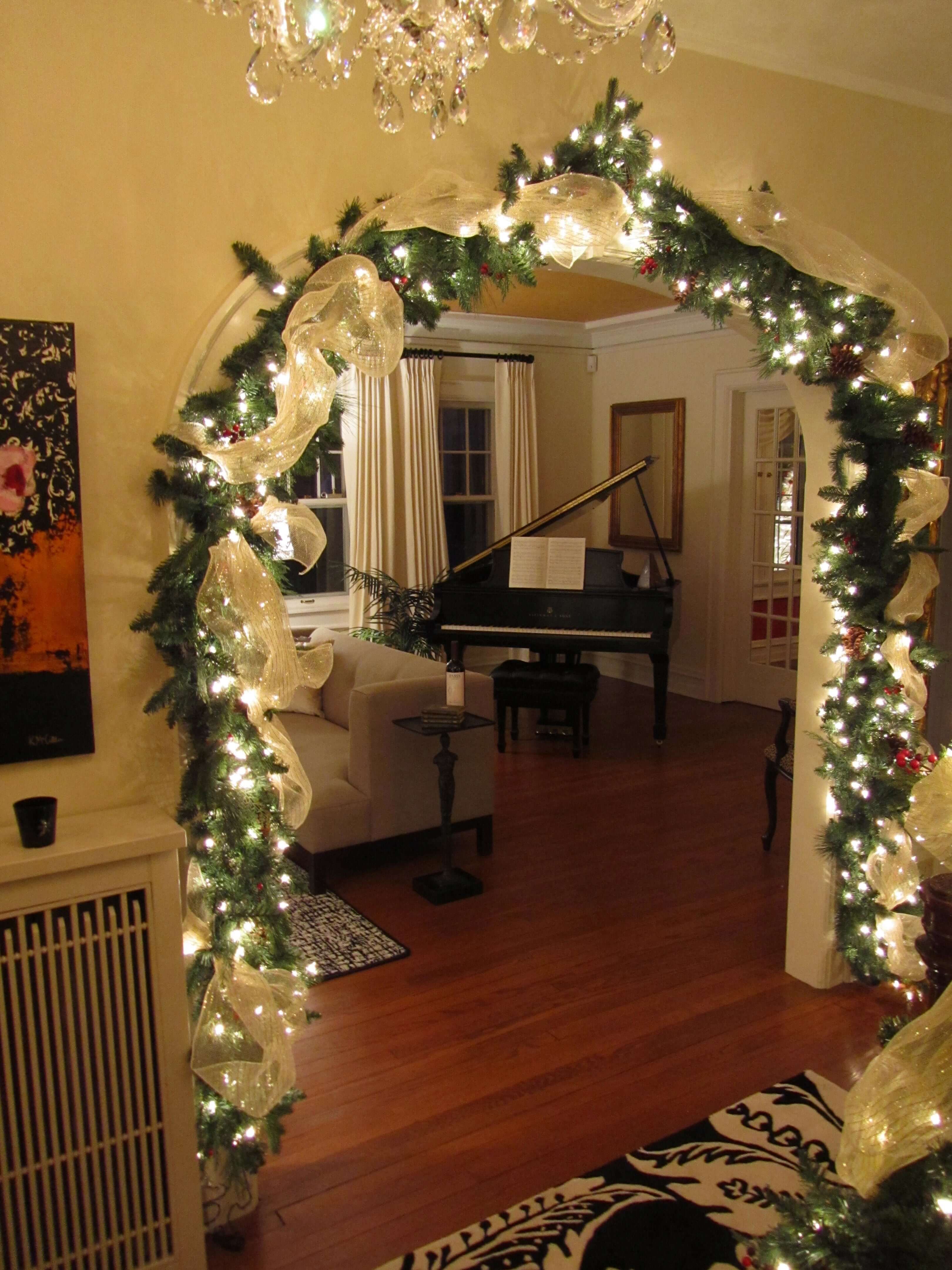 Living Room Christmas Decor Ideas 2021
