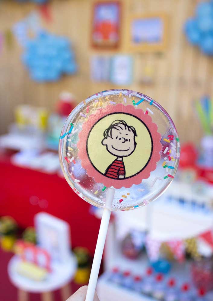 How about some personalized lollipops?