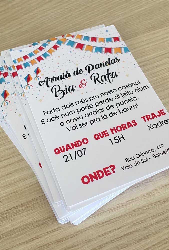 Here, the idea is to make a junino bridal shower. The fun and casual tone makes the invitation even more interesting