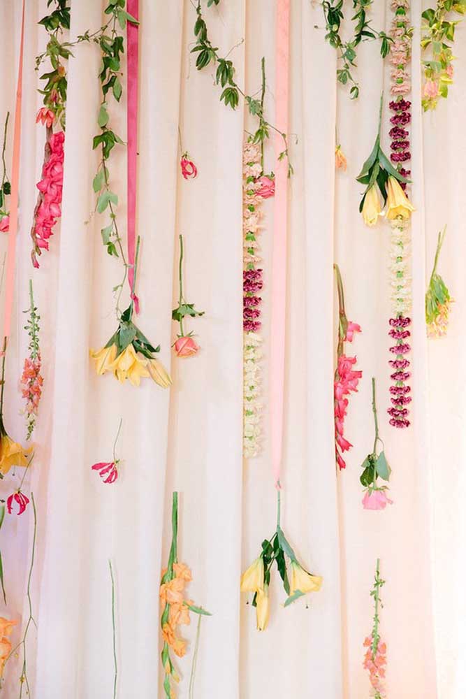 And what do you think of a curtain of flowers to honor your mother? 