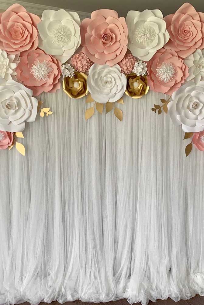 Here, paper flowers have won the company of a light and delicate sheer curtain