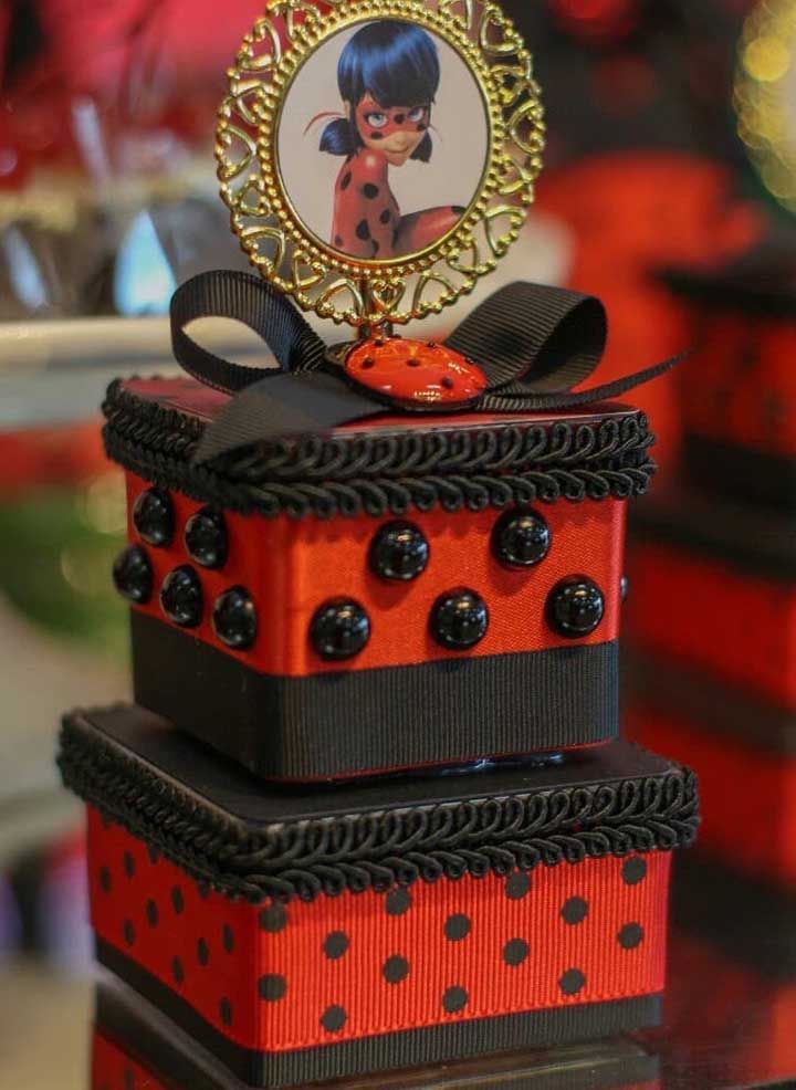 Using some sewing items you can produce these beautiful ladybug boxes