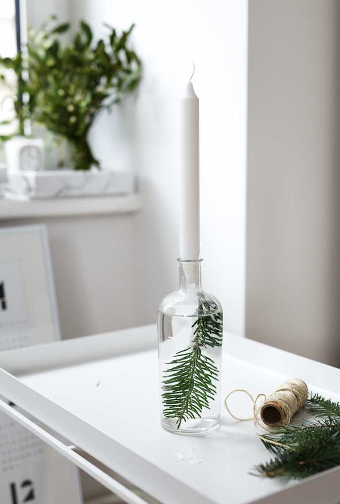 A white candle and a little creativity can make a miracle in your Christmas decoration