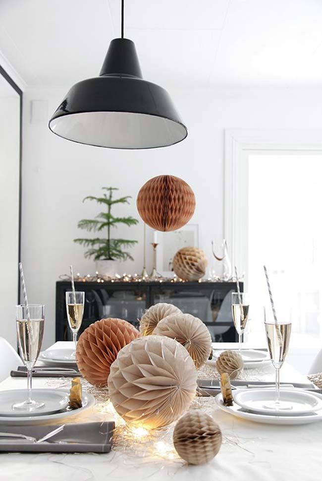 Christmas table decoration with paper hives