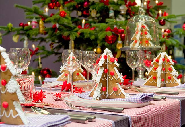 Gingerbread cookies-confectioned trees