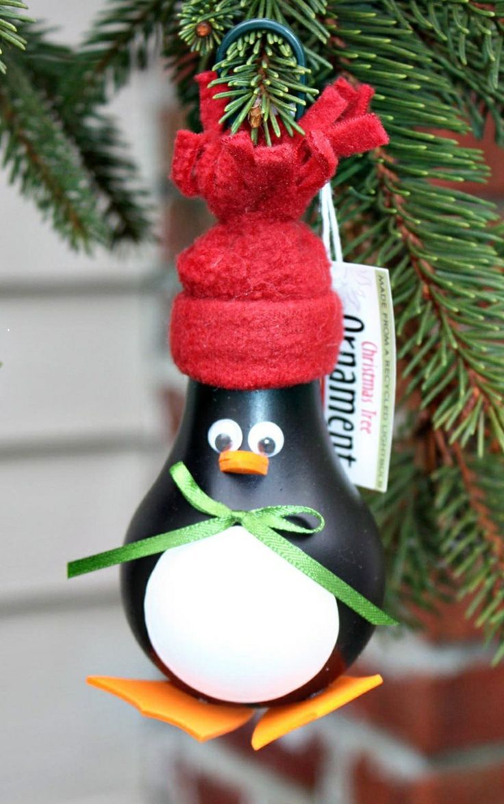 Penguin ornament made with lamp