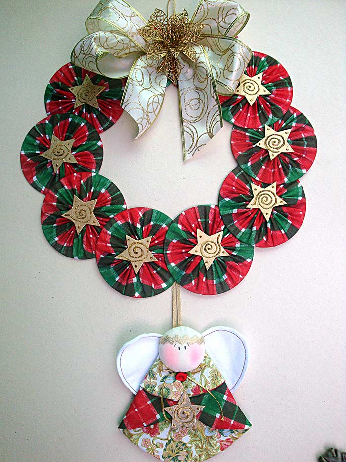 Recycled Christmas ornament with CD