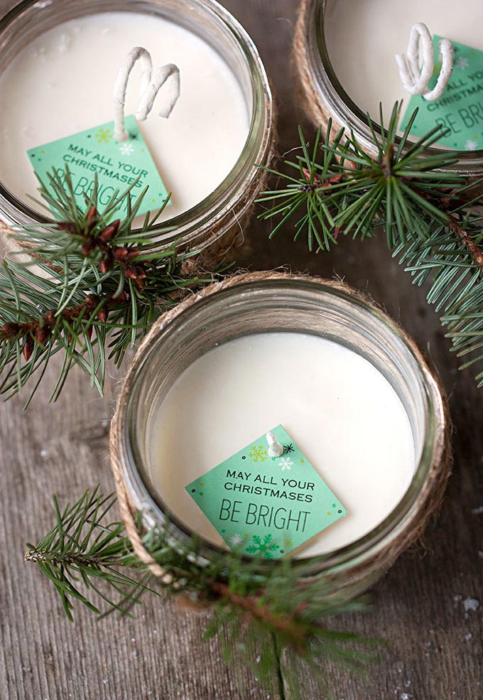 Christmas candles with recycled material