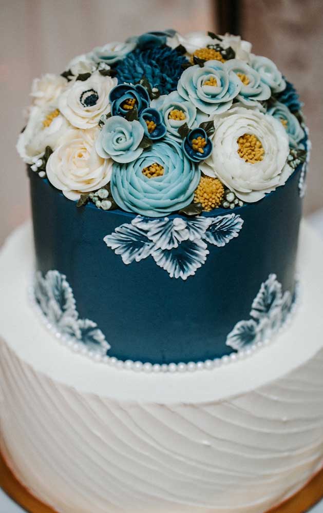 A cake or a work of art?