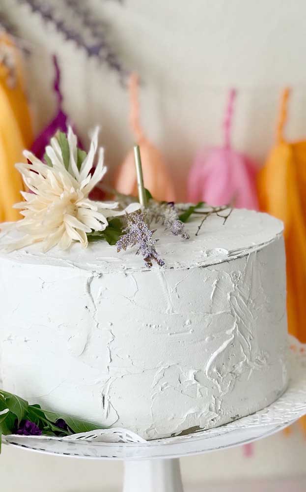 Did you know you can make fake cake with dough?