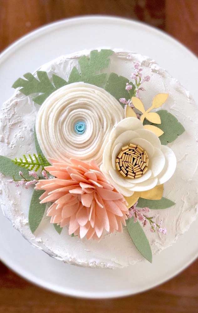 Fake cake and flowers