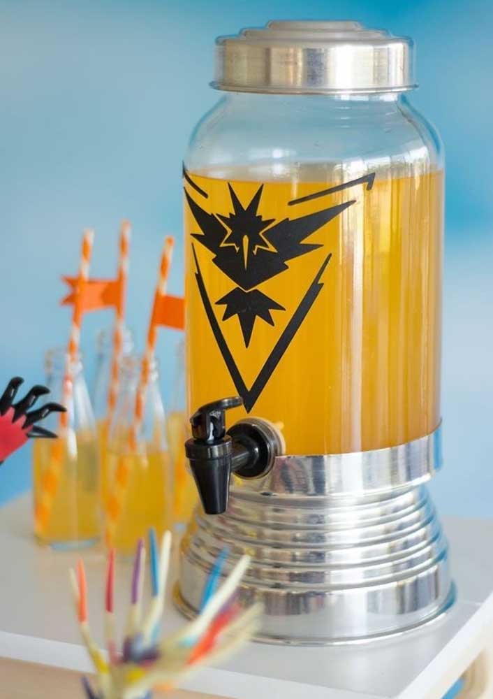 Prepare a corner to place the pokemon party drinks that should follow the colors of the theme.