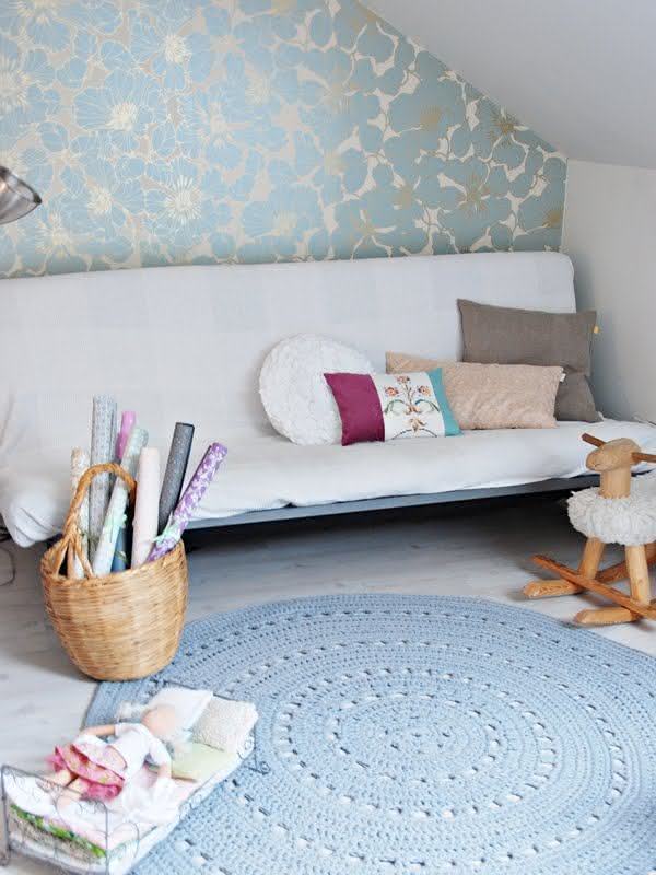 Crochet rug as a decoration item that makes all the difference