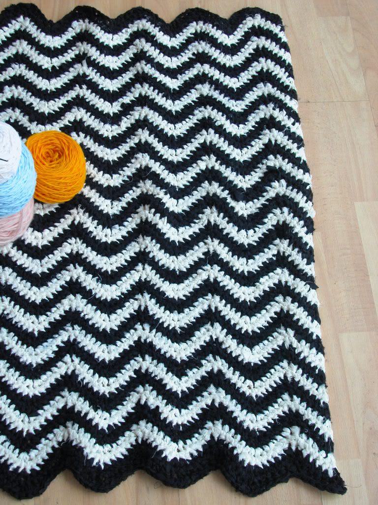 Carpet with geometric B&W design