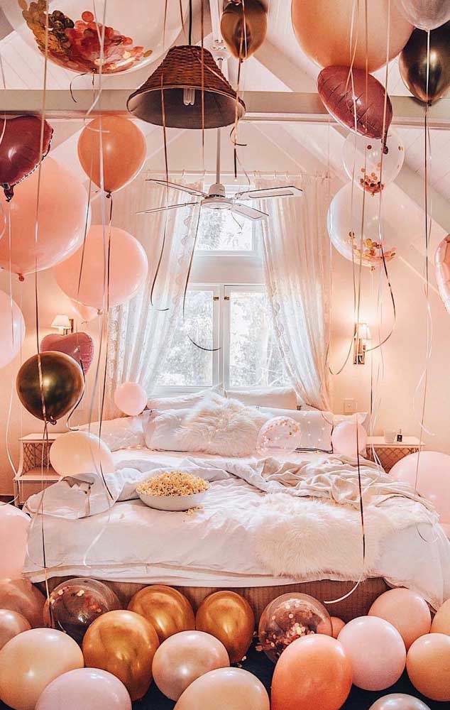 Decorated room for a romantic movie session to surprise your boyfriend