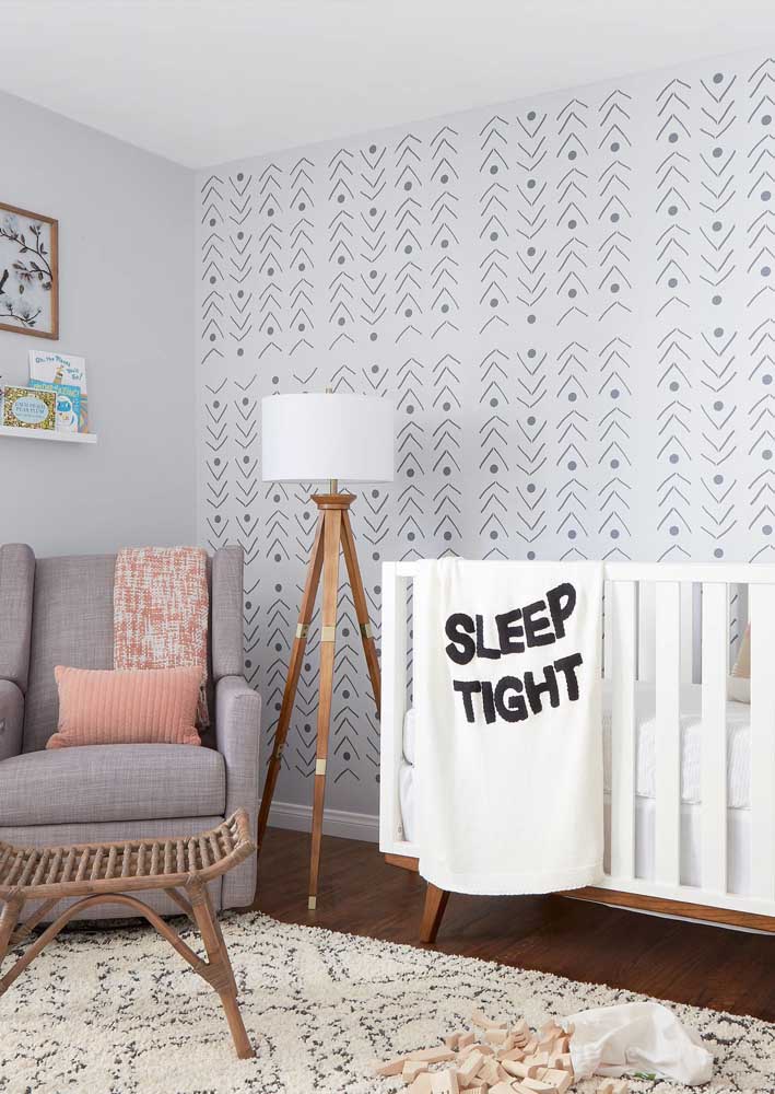 Neutral and light tones mark this other decoration of male baby room