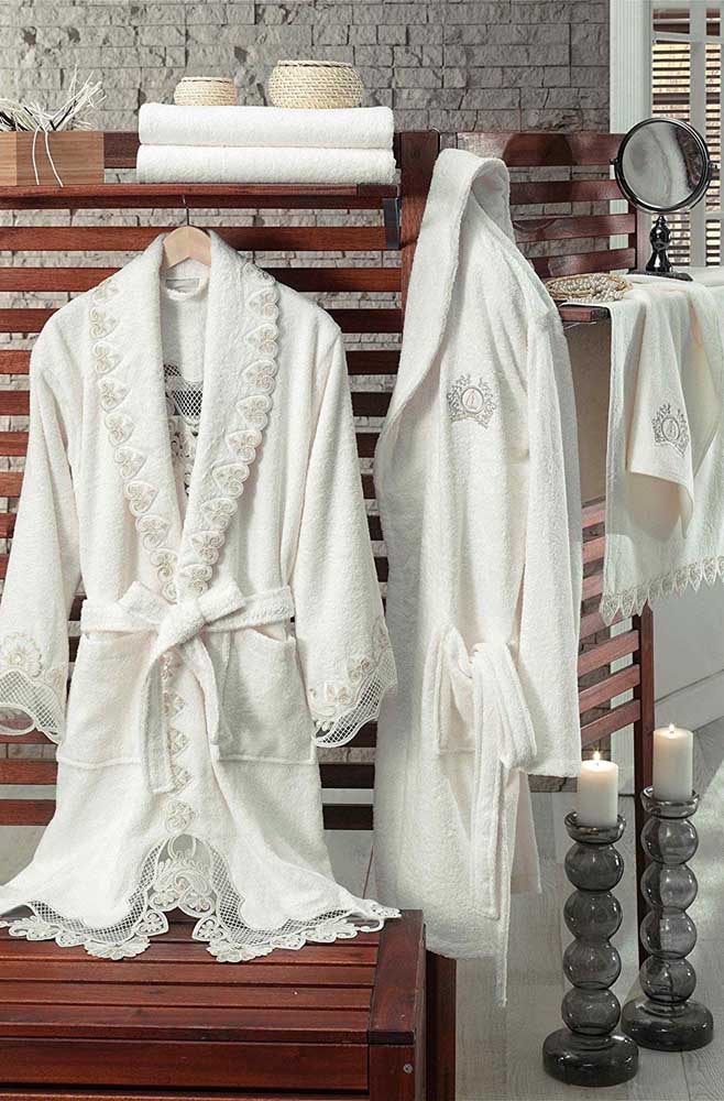Lace can also be used to enhance the look of bathrobes