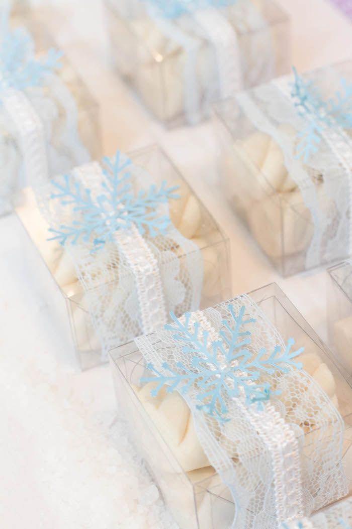 Edible favors are always a hit.