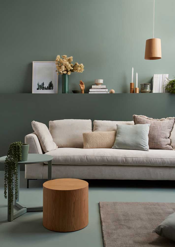 A single shade of green to color the walls, floors and furniture