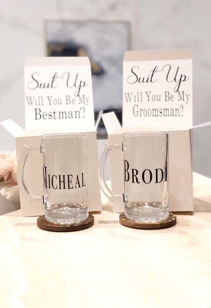 Another good idea is to offer personalized mugs along with the invitation for groomsmen