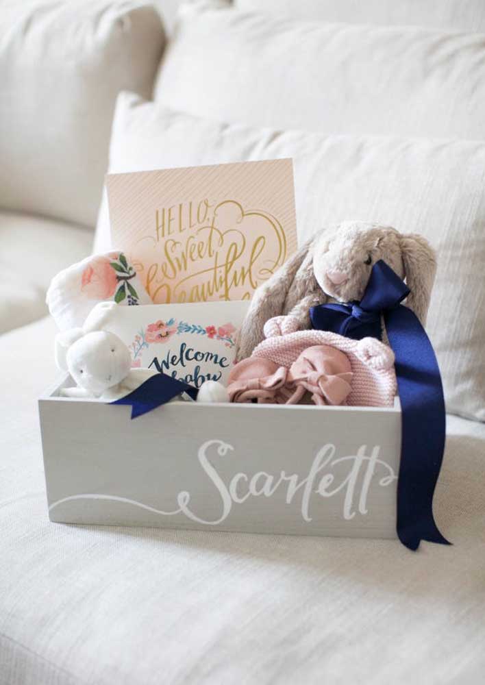 Surprise box for pregnant women. A beautiful way to give a gift to the future mom