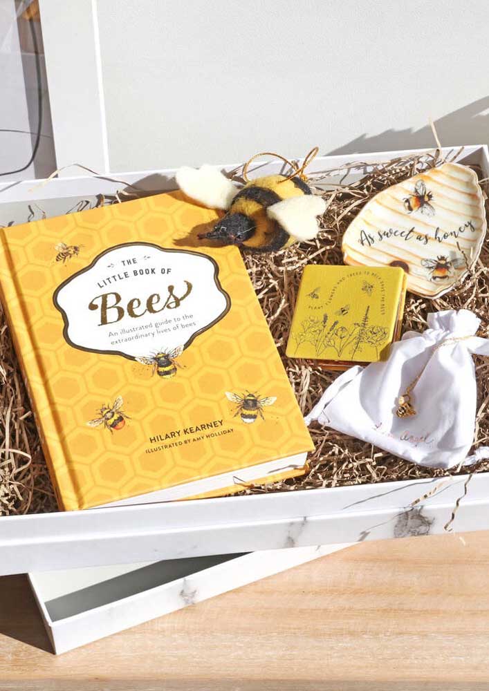 Surprise box inspired by little bees