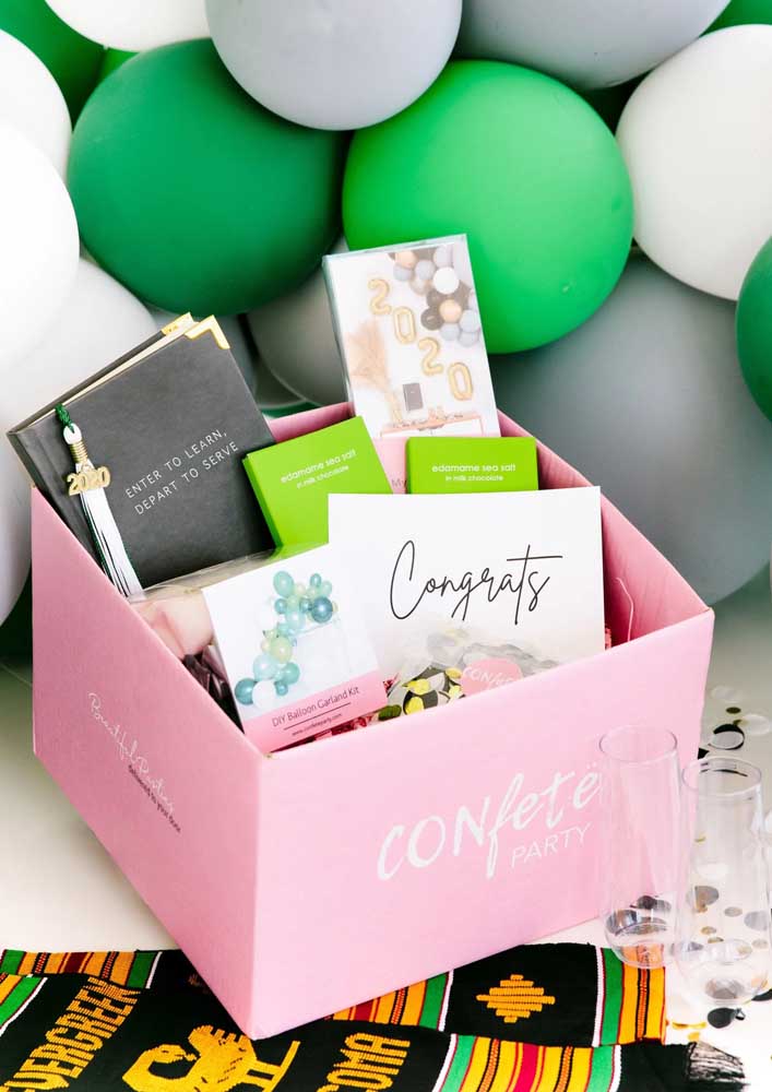 Surprise box to celebrate graduation