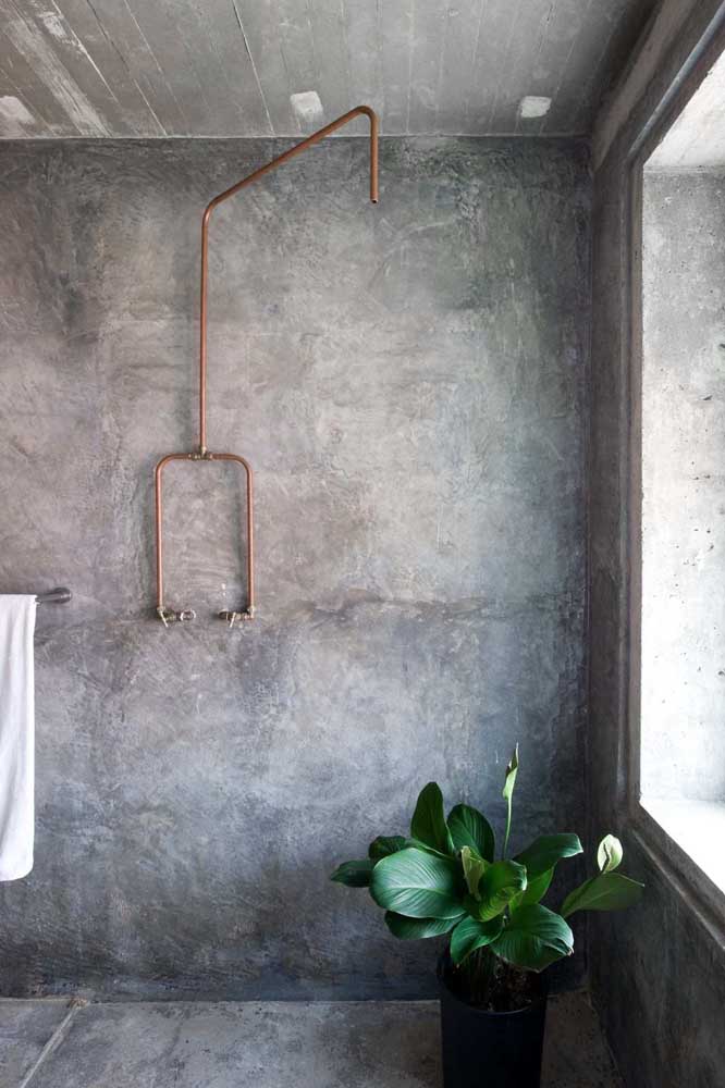 Copper is also a good choice for rustic and industrial style decorations 