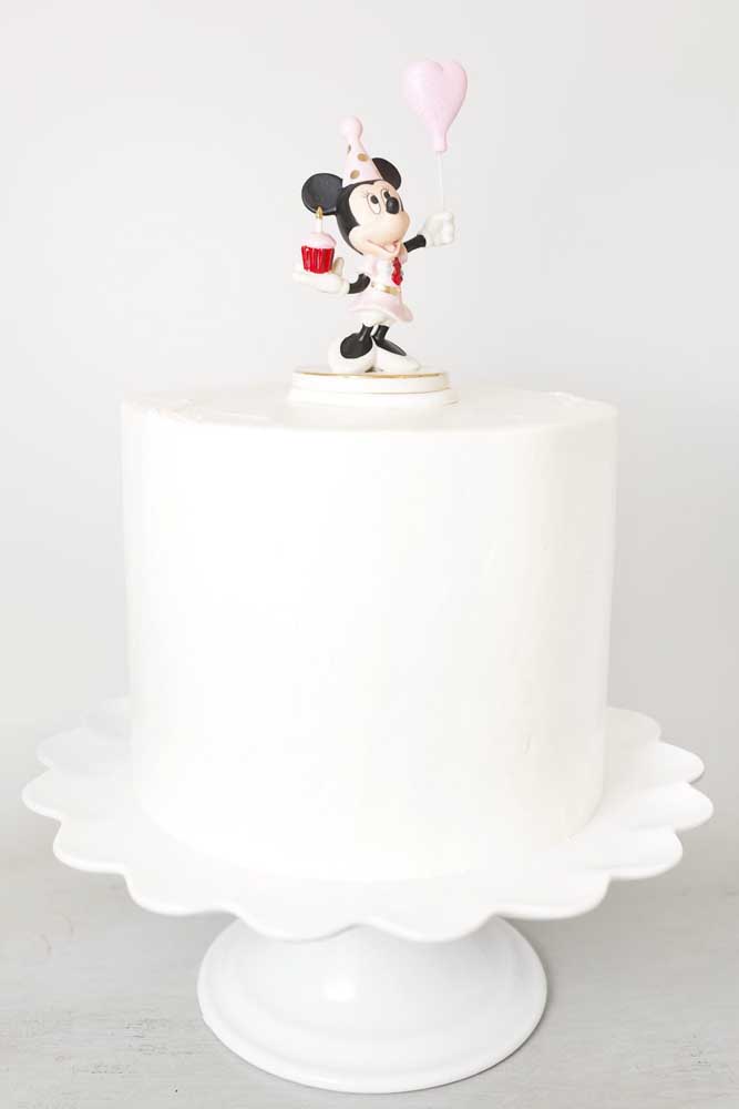 And what about a white Minnie cake?